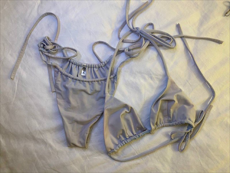 краска акриловая, шпатлевка мебельная, пояс, купальник, боди, рубашка, брюки Nike, брюки Awaystland 4