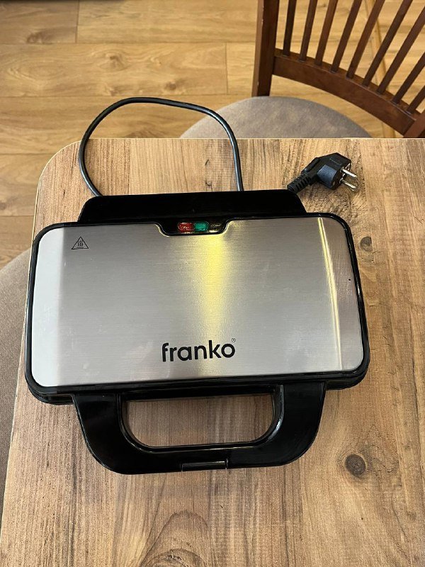 Беспроводная зарядка Apple, кухонные весы, вафельница Franko, электрическая зубная щетка Xiaomi 3