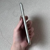 iPhone 11, три чехла 6