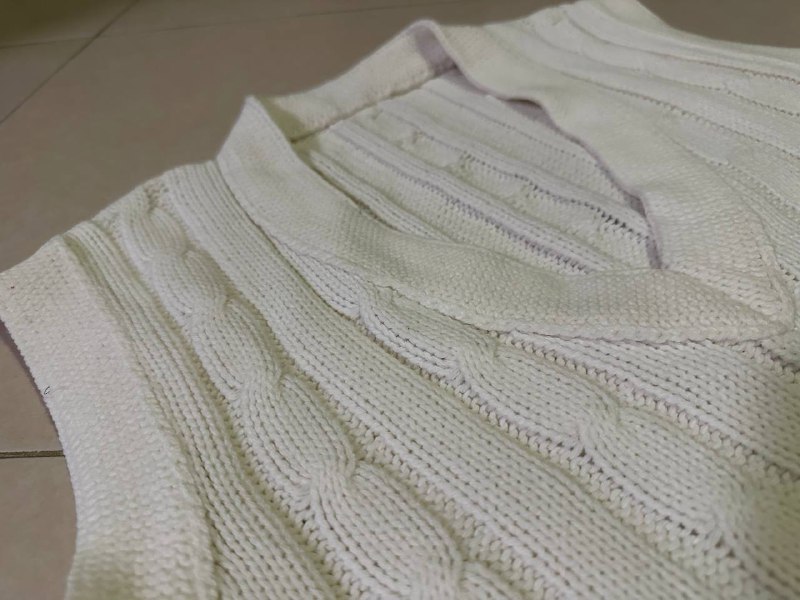 Жилетки вязаные в идеальном состоянии 4