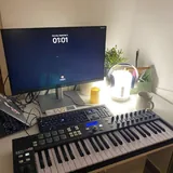 MIDI клавиатура Arturia Keylab 49 Essential 1