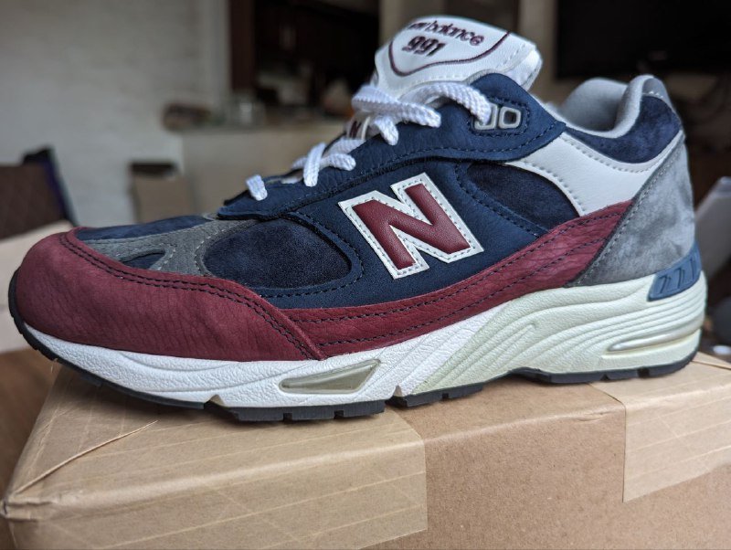 Кроссовки New Balance 991