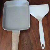 Massager, frying pan, organizers, measuring spoons, basket, stand, stockings, scales 2