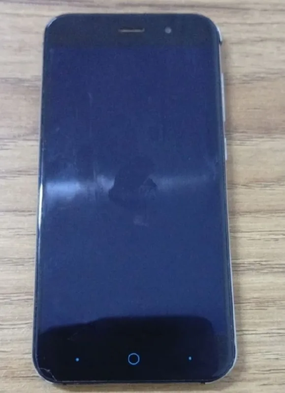 Телефон ZTE Blade X7/Z7 и запчасти Nokia X2-00 1
