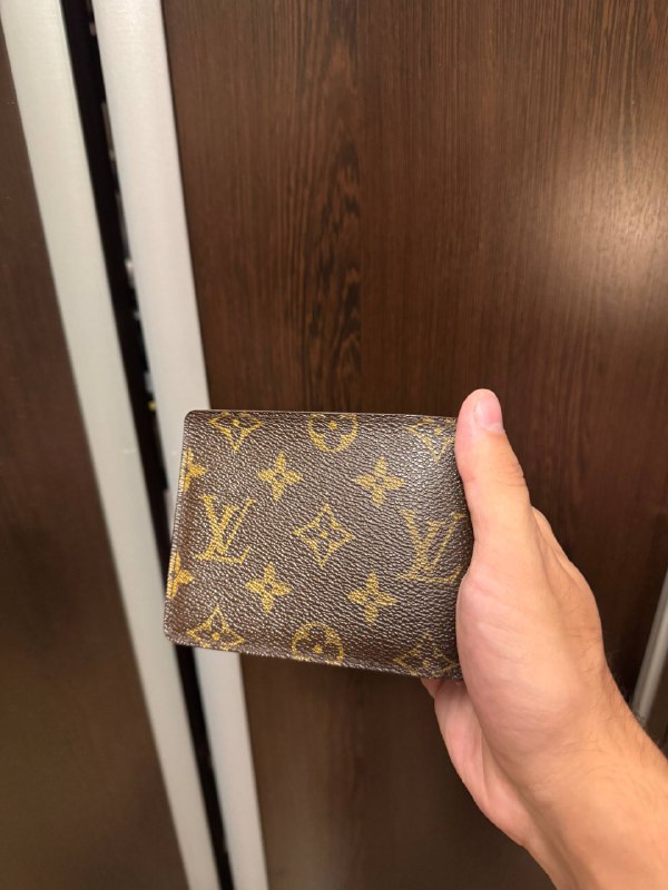 Кошелек Louis Vuitton 2