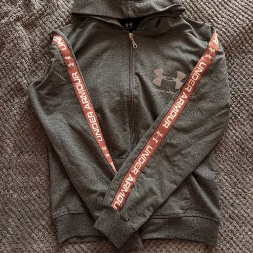Женский спортивный костюм Under Armour