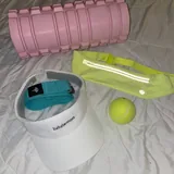 Сумка, орхидея, зеркало, расческа, парфюм, фумигатор и другое 2