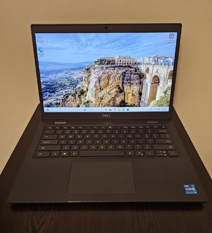 Ноутбук Dell Latitude 3000 3420 14" Business Notebook Intel Core i5 16GB RAM 256GB SSD