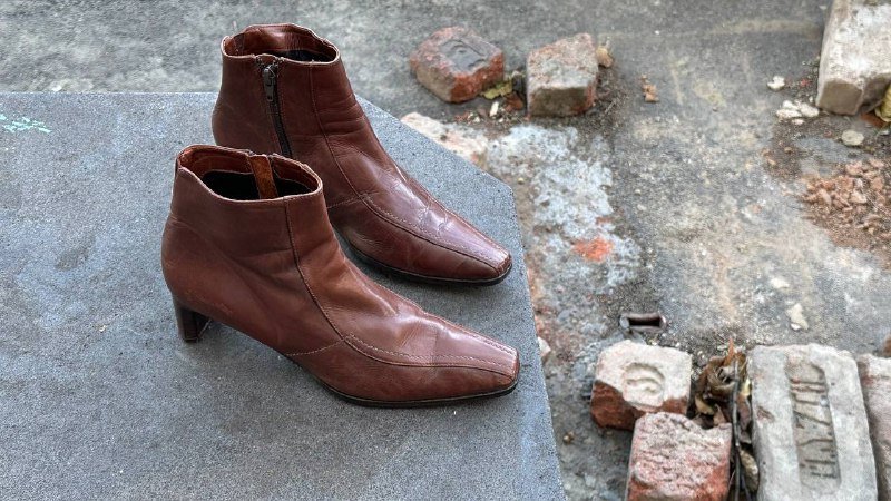 Ботинки, юбка, кроссовки, тренч, куртка, ботинки на каблуке 10