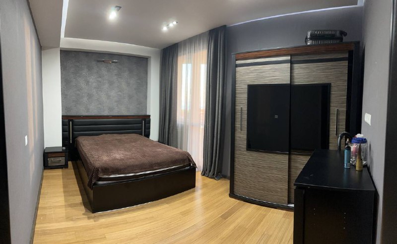 Квартира 1+1 посуточно в центре Батуми 5