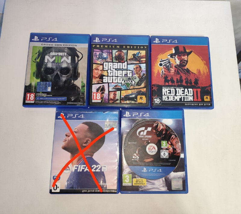 PlayStation 4 Slim, диски для PS4 2