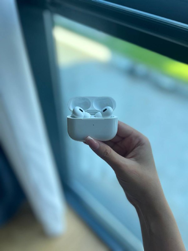 iPhone 13 Pro 128GB, iPhone Xs 64GB, AirPods Pro 2 5