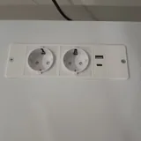 Белый стол с регулировкой высоты 3