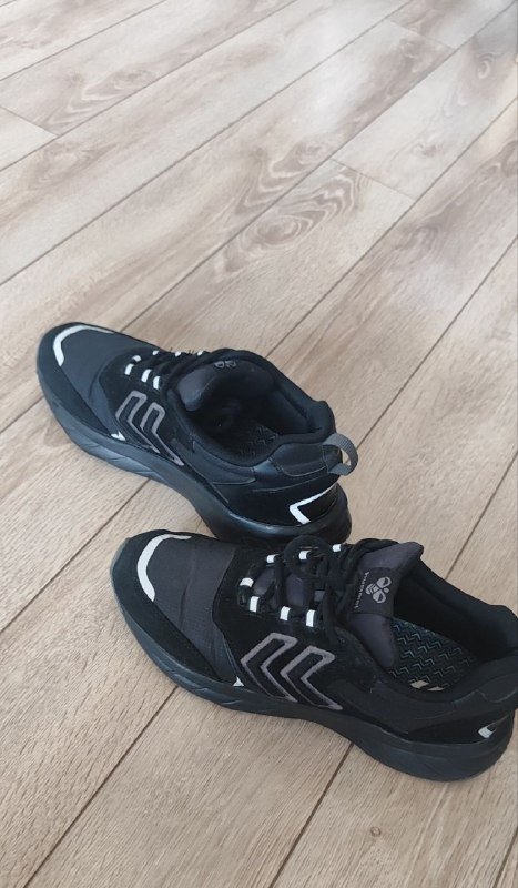 Кроссовки Hummel мужские чёрные EU 42 US 9