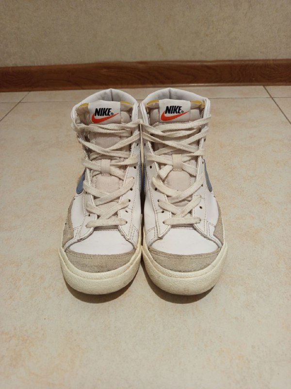 Пальто размер М, Nike оригинал размер 35 2