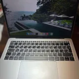 MacBook Pro 13″ 2017 1