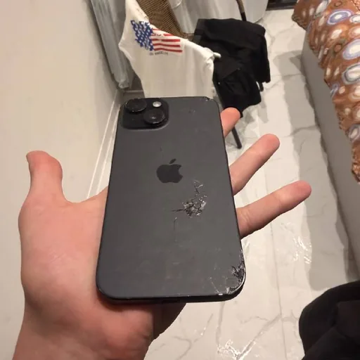 iPhone 15 128 ГБ