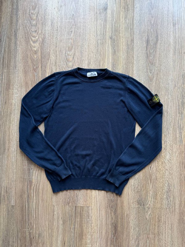 Кепка New Era, рубашка Lyle & Scott, шорты Nike, кроссовки Nike Air Max 94, футболка женская Arcteryx, лонгслив Nirvana, джемпер Stone Island junior, бананка Karl Kani, футболка Karl Kani 7