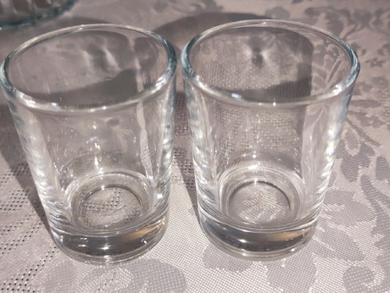 Стаканы, салатницы, икорница, рюмки, блюдо, кружка 4
