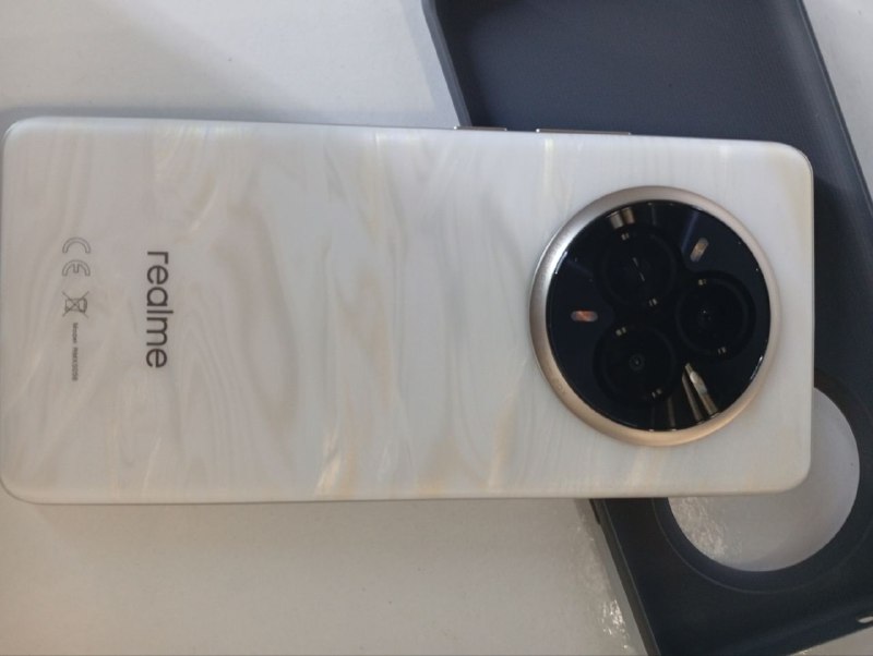 Realme 14 pro 512 ГБ 5G 12 ГБ ОЗУ 5