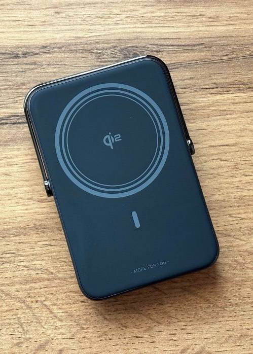 MagSafe-пауэрбанк UGREEN Uno 10000 mAh 4