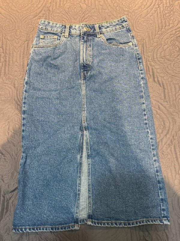 Дутая куртка с мехом NEXT, юбки Zara, джинсовая куртка, черная парка H&M 6