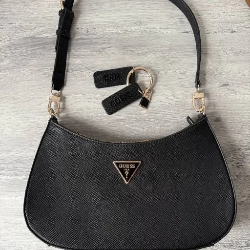 Сумка Guess