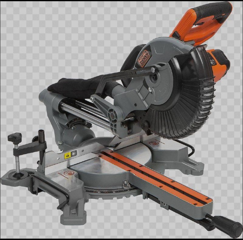 Пила Black+Decker BES700
