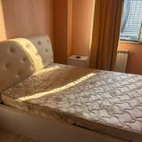 Кровать с матрасом, тумбочка 2