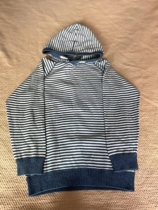 Детская полосатая кофта с капюшоном 1