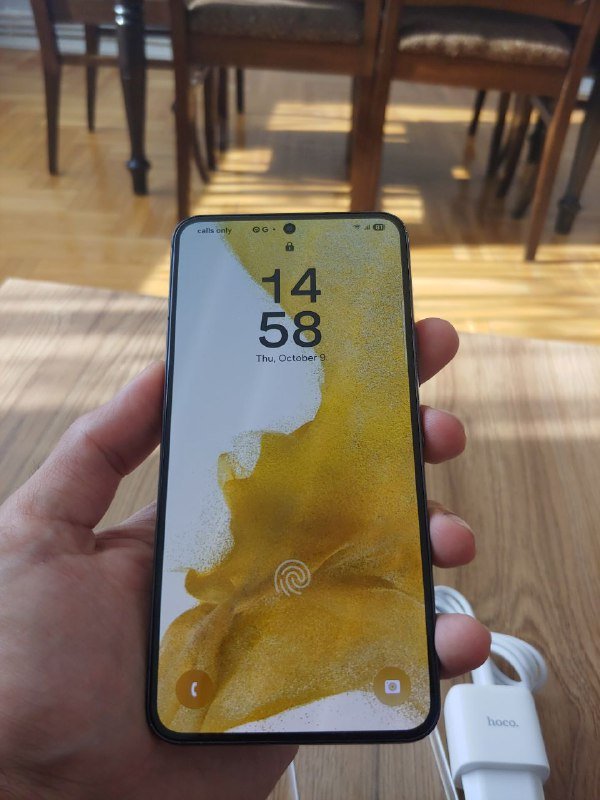 Samsung S22 на Snapdragon
