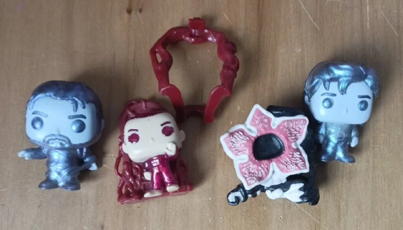 Игрушки Kinder Stranger Things