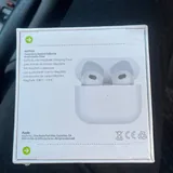 AirPods 4, AirPods 3, USB-C кабель, блок 2