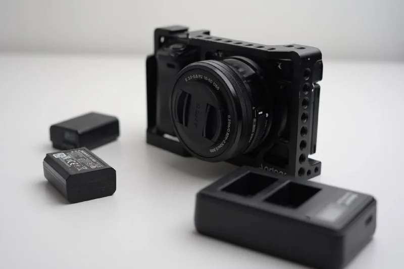 Sony a6400 камера, объектив Sony E 11mm f1.8 в комплекте 1