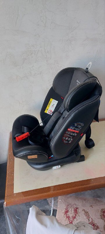 Автокресло Carrello Asteroid 0-36 кг с поворотом 360° 4