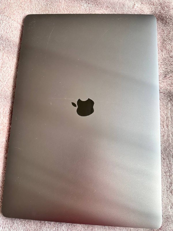 MacBook Pro 16" 2019 Intel i9 32GB RAM 1TB SSD 6