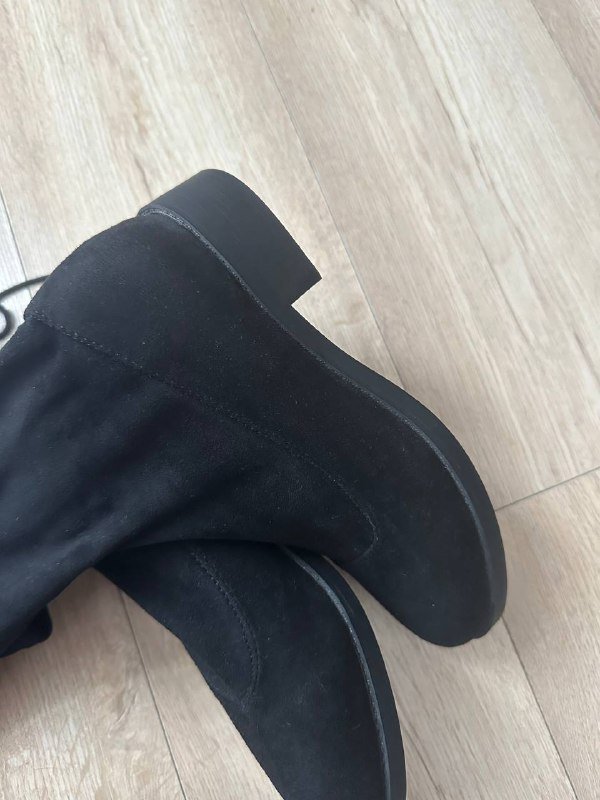 Новые высокие ботинки размер 37-38 3