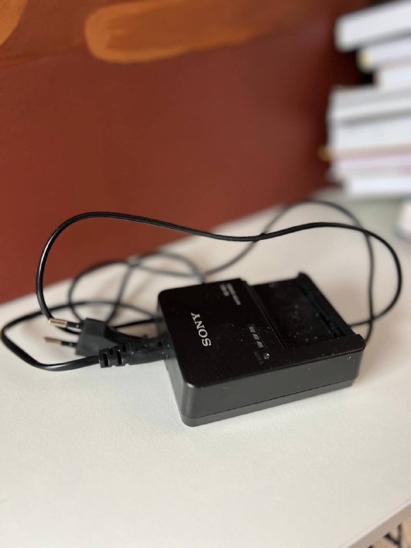 Sony ZV-E10M2K Black влоговая камера 5