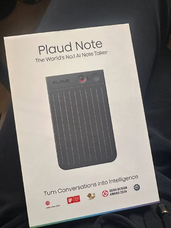 AI-диктофон PLAUD Note