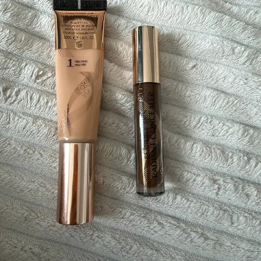 Charlotte Tilbury тональный крем и консилер