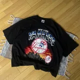 ვინტაჟური New York Yankees MLB 2004 მაისური 1