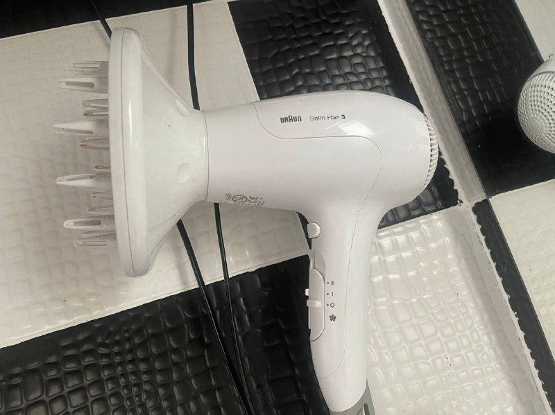 Робот-пылесос Xiaomi, фен Braun Satin Hair, простой компьютер 2