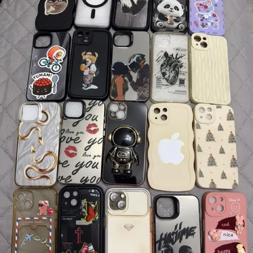 19 чехлов для iPhone 13