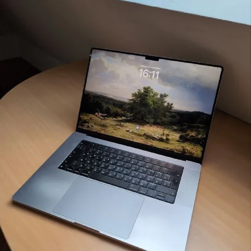 MacBook Pro 16 дюймов M1 Pro 32GB 512GB
