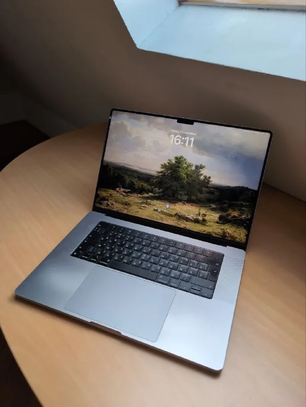 MacBook Pro 16 дюймов M1 Pro 32GB 512GB 1