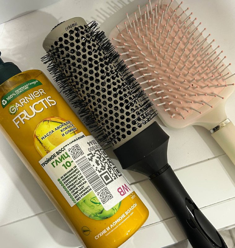 Коврик для йоги, платье, сапожки, духи, кофта, топ, колготки, несмывашка, книга, сумочка 8