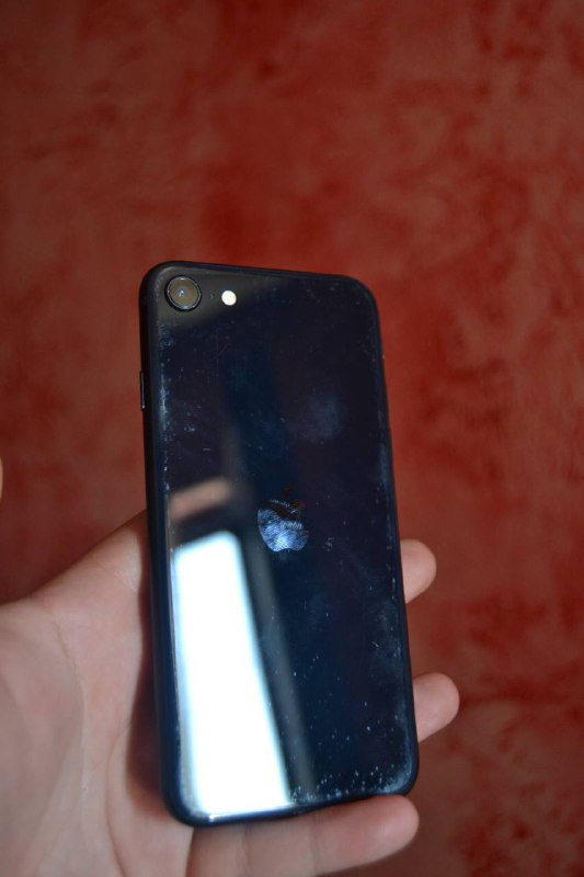 Samsung S21 5G, iPhone SE3 2022 4