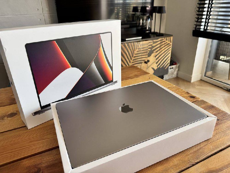 MacBook PRO 16” A2485 M1 4