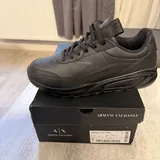 Кроссовки Armani Exchange белые, Armani Exchange чёрные, Nike Air Huarache 2
