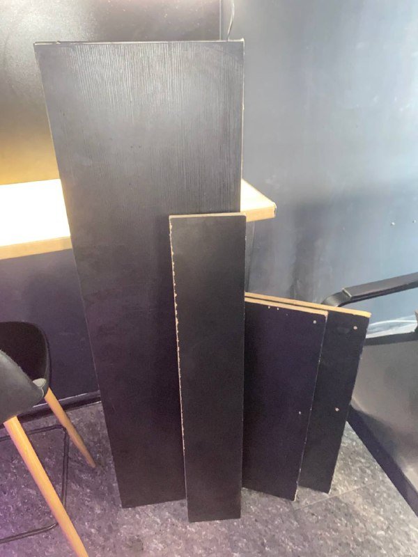 Офисный стол большой в разобранном виде 2